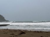 6：30 強い雨☔️ 風も強い北から　海面風の影響でグチャグチャ大荒れです！